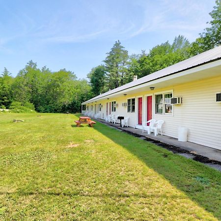 The Villager Motel Bartlett Exterior photo