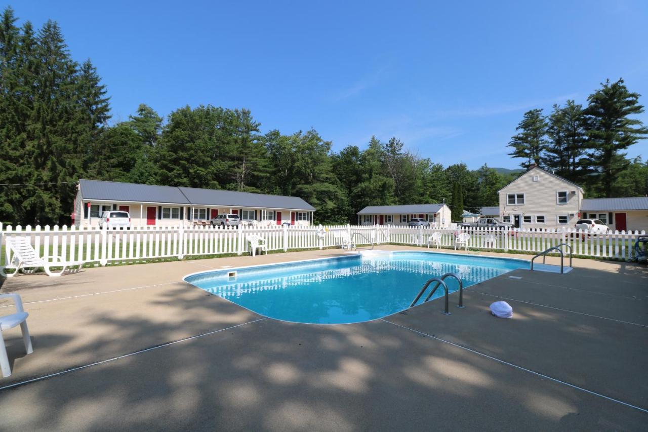 The Villager Motel Bartlett Exterior photo